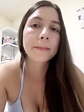 Arianna Moss online show from April 17, 7:50 pm