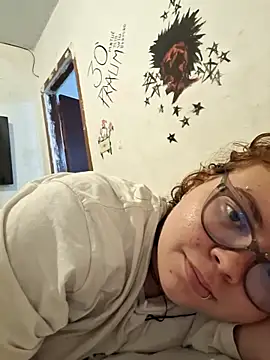 hotjengg44 online show from April 1, 3:53 pm