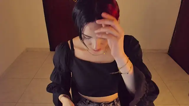 Madison charlotte online show from February 22, 5:30 am