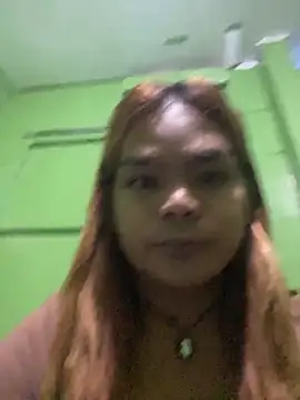 Snapshot of ladymiah chatting on March 7, 10:07 pm ladymiah online show from March 7, 10:07 pm