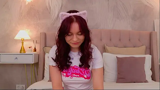 Snapshot of NoraHaynes chatting on April 29, 3:10 am NoraHaynes online show from April 29, 3:10 am