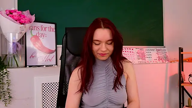 Snapshot of NoraHaynes chatting on May 11, 3:12 am NoraHaynes online show from May 11, 3:12 am