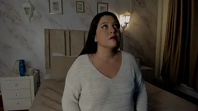 Paula And online show from February 5, 11:04 am