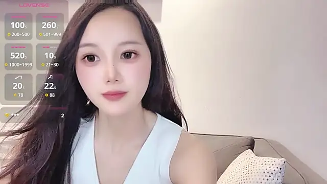 Snapshot of Aiyi909- chatting on June 13, 4:49 pm Aiyi909- online show from June 13, 4:49 pm