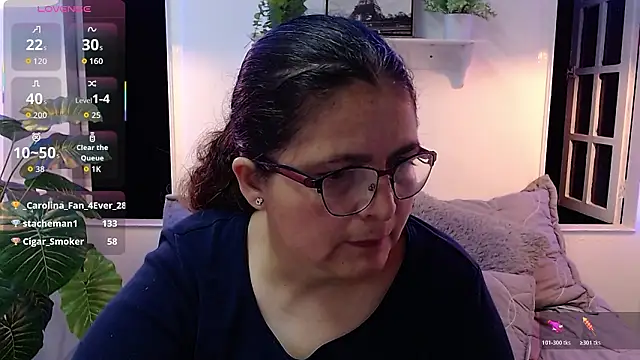 Snapshot of Linda_banks_ chatting on January 16, 2:26 am Linda banks online show from January 16, 2:26 am