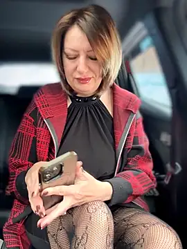 Milena-MilfaXXX online show from March 6, 4:31 am