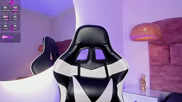 dani velvet online show from December 16, 3:11 am