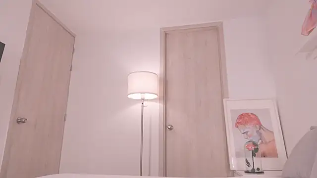 moon angels online show from February 25, 1:54 pm