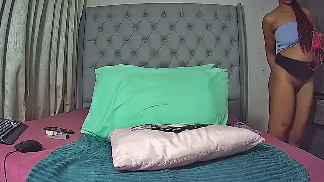 HotSexxy12 online show from August 1, 8:08 pm