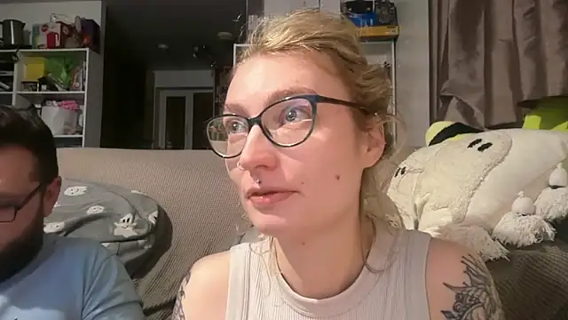 harleyblair online show from May 14, 10:05 pm