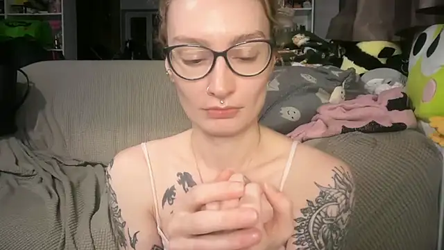 harleyblair online show from July 13, 10:23 pm