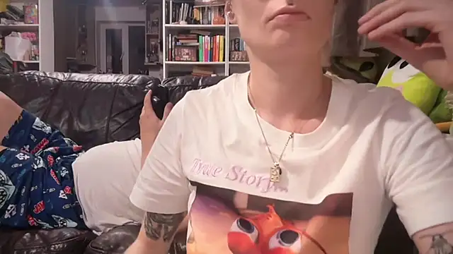 harleyblair online show from July 30, 10:09 pm