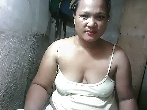 Snapshot of lady_helen00 chatting on July 13, 6:16 am lady helen00 online show from July 13, 6:16 am