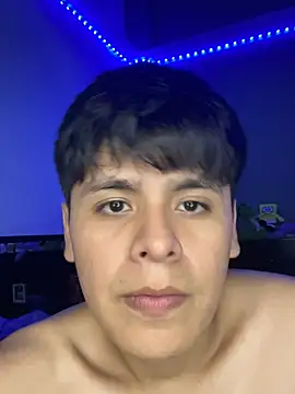 Kailertwink online show from April 4, 3:05 am