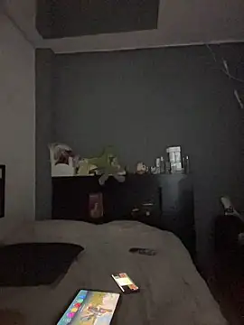 Snapshot of Kailertwink chatting on June 28, 3:56 am Kailertwink online show from June 28, 3:56 am