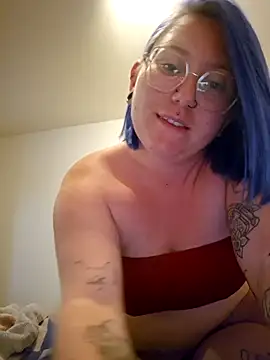 lablonde2025 online show from May 8, 6:13 pm