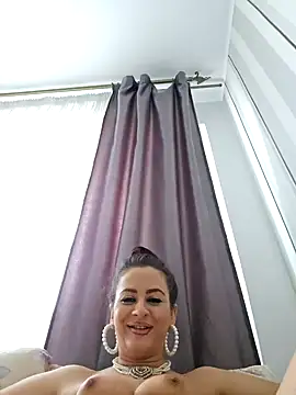 Snapshot of ShineBright88 chatting on September 21, 2:08 pm ShineBright88 online show from September 21, 2:08 pm