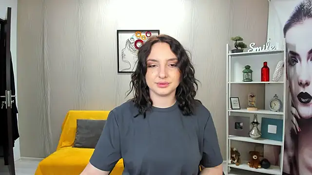 JaquelinLaurent online show from October 13, 7:36 pm