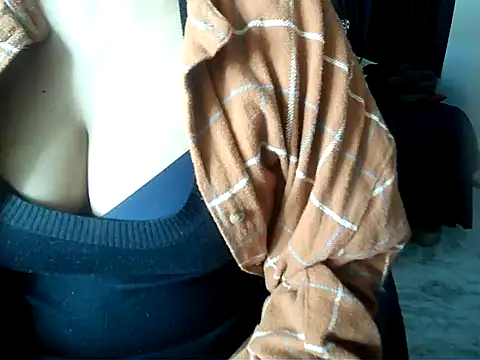 Snapshot of Anaconda-Mall chatting on November 23, 6:19 pm Anaconda-Mall online show from November 23, 6:19 pm