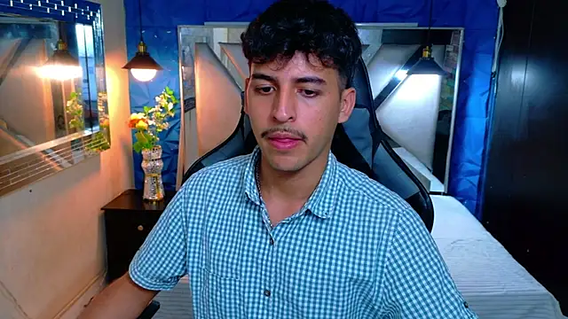 Snapshot of Alan_Del_Reyx chatting on March 2, 5:08 am Alan Del Reyx online show from March 2, 5:08 am