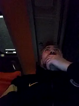 mert0359 online show from April 17, 9:29 pm