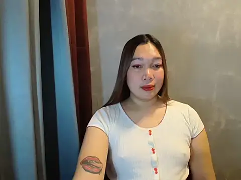 Snapshot of ur_sexymaurice chatting on July 20, 11:29 pm ur sexymaurice online show from July 20, 11:29 pm