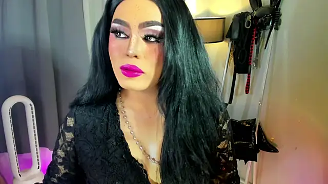 MagnaCumLoader17 online show from November 12, 11:25 pm