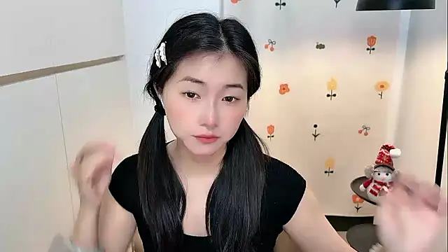 Snapshot of Rosalind_xixi chatting on April 20, 2:47 am Rosalind xixi online show from April 20, 2:47 am