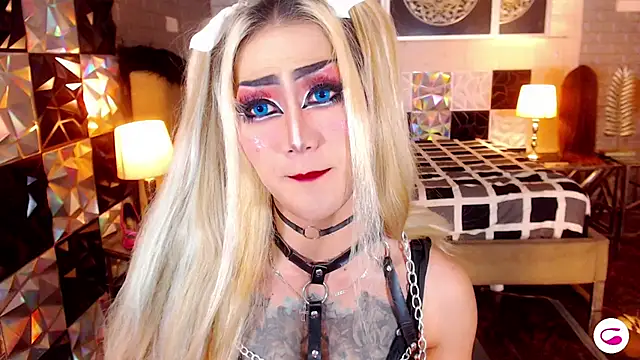 HorseCockDivine online show from November 16, 8:25 pm