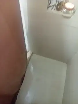 Tupapasiitooo online show from April 13, 4:29 am