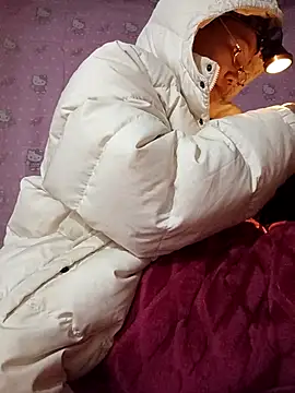 TinTin321 online show from November 27, 10:45 pm