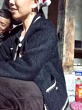 TinTin321 online show from January 31, 11:25 pm