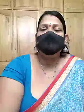 Snapshot of sutari84 chatting on July 14, 12:00 pm sutari84 online show from July 14, 12:00 pm
