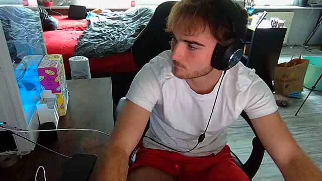 Snapshot of Rudi2007Eye chatting on September 25, 11:47 am Rudi2007Eye online show from September 25, 11:47 am