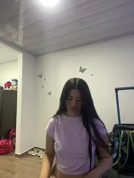 Snapshot of Tamygh_ chatting on June 25, 7:29 pm Tamygh online show from June 25, 7:29 pm
