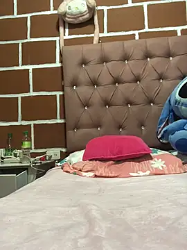 Rachellcooperrr online show from March 11, 12:27 am