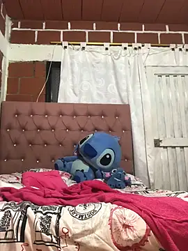 Rachellcooperrr online show from March 25, 6:30 am