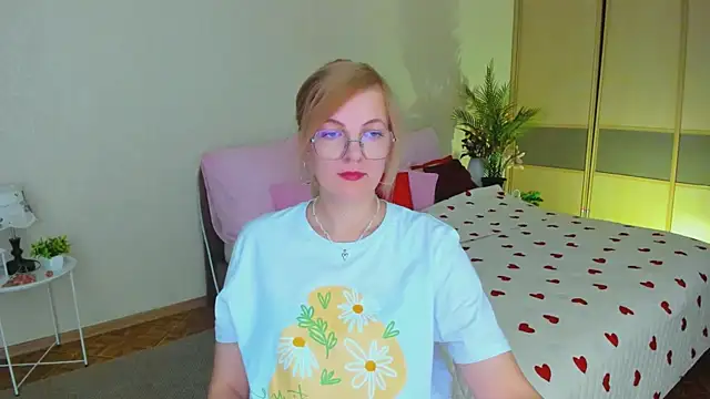 YourUniverser online show from July 12, 9:22 am