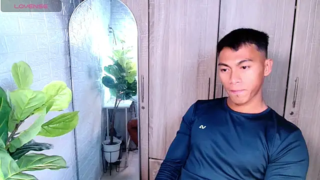 PinooyMilker online show from March 29, 7:30 am