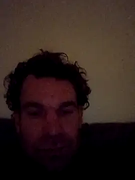 Snapshot of BigD1ckDan86 chatting on November 8, 1:28 am BigD1ckDan86 online show from November 8, 1:28 am