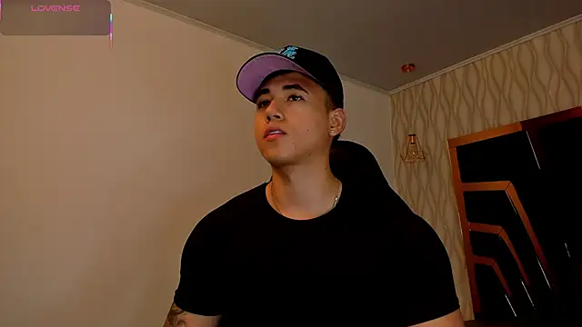 Draven Marceaux online show from March 12, 11:27 am