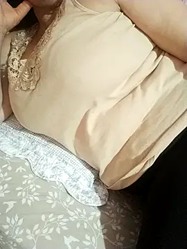 zerdaliii online show from April 12, 8:14 pm