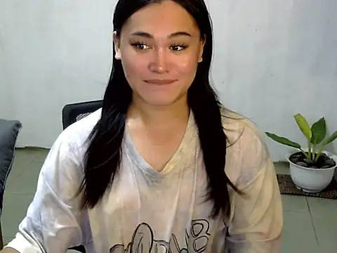 Snapshot of Annierose_ts chatting on October 28, 6:21 pm Annierose ts online show from October 28, 6:21 pm