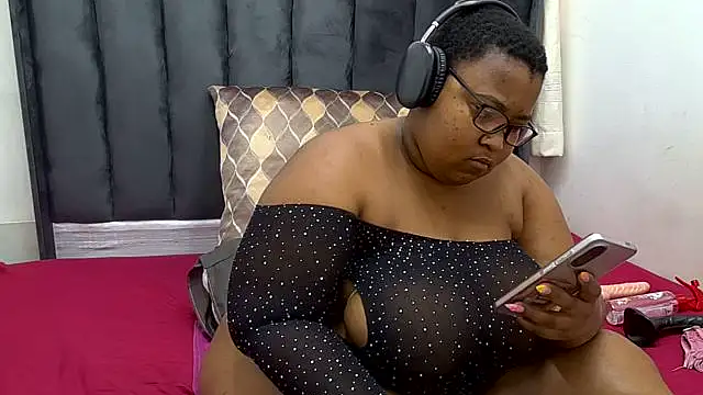 CocoFlames23 online show from October 8, 2:47 pm
