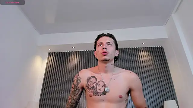 Ryan Miller online show from March 17, 7:28 pm