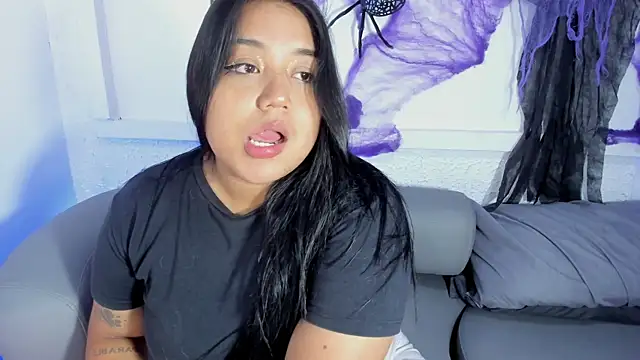 Sexxchubby online show from October 31, 9:05 pm