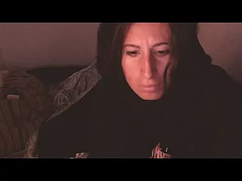 Snapshot of NathaSlave chatting on October 14, 8:04 am NathaSlave online show from October 14, 8:04 am