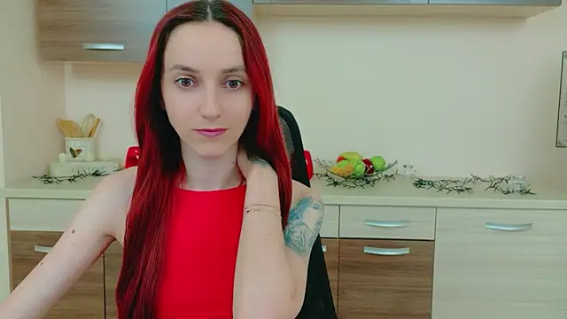 Snapshot of Julia_Jae chatting on April 14, 5:46 am Julia Jae online show from April 14, 5:46 am