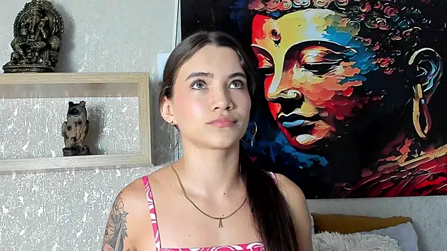 aitana baker  online show from February 4, 3:56 am