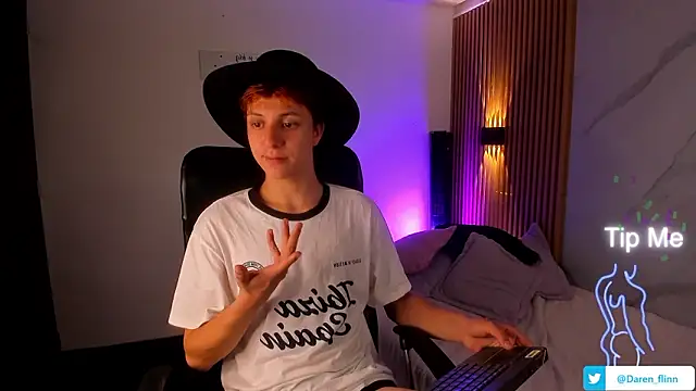 IM DAREN online show from March 29, 4:12 am